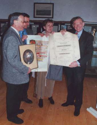 Übergabe der Dauerleihgaben